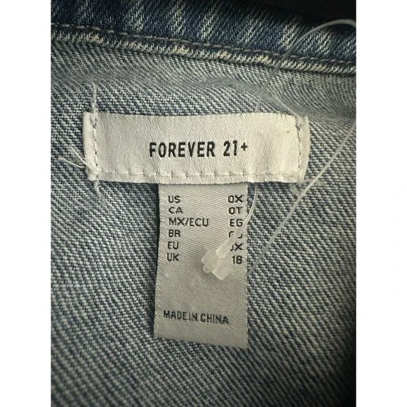 Forever 21 Denim Cut Off Jacket Ladies Size 0X 100% Cotton Bling Accent - Picture 3 of 4
